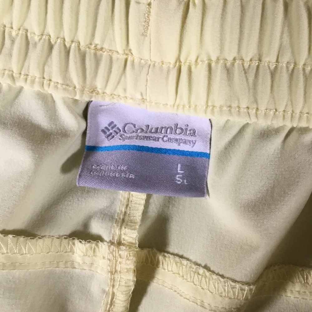 Columbia Bogata Bay stretch shorts women’s size large - Picture 5 of 9